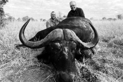 buffalo-hunting-ekuja-hunting-safaris-3